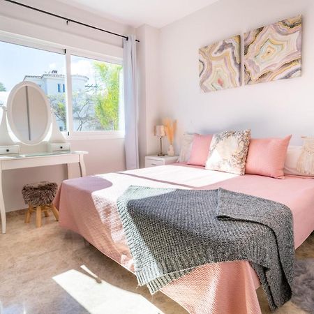 2Bdr Penthouse, Los Naranjos, W/Pool, 2Km P.Banus Marbella Exteriér fotografie