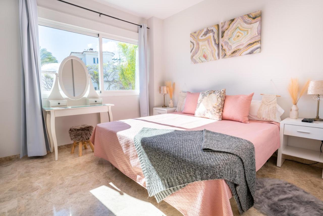 2Bdr Penthouse, Los Naranjos, W/Pool, 2Km P.Banus Marbella Exteriér fotografie