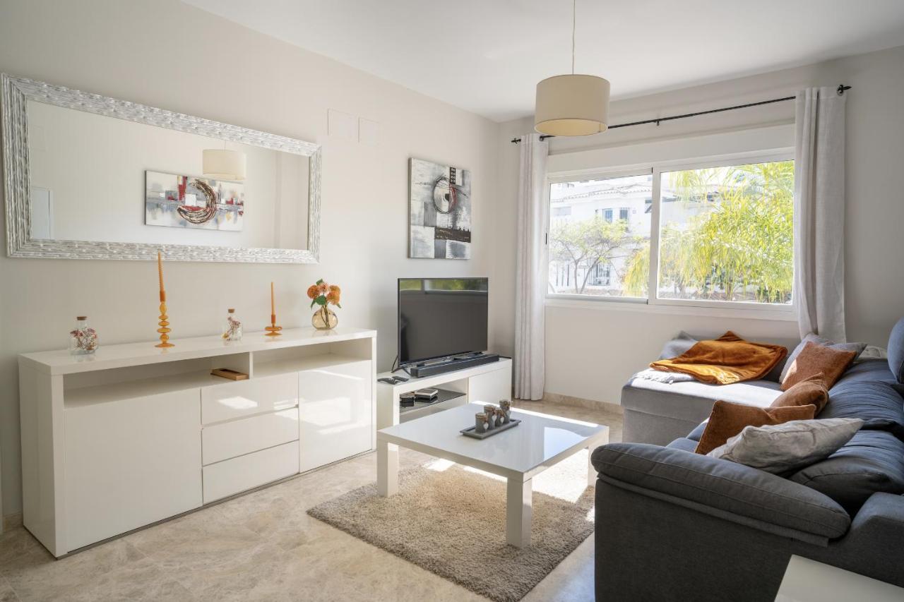 2Bdr Penthouse, Los Naranjos, W/Pool, 2Km P.Banus Marbella Exteriér fotografie
